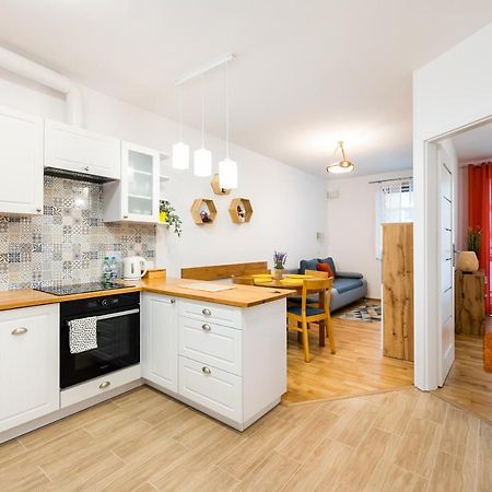 Metro Bemowo Colourful Apartment Varsavia Esterno foto
